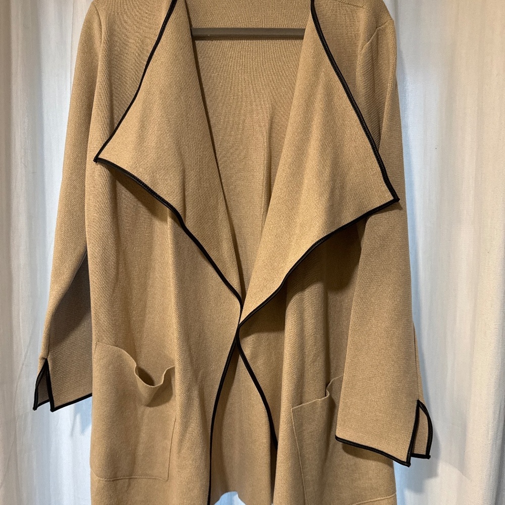 Zara tan and black knit jacket